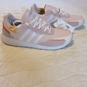 Brand new, size 8, women’s Adidas tennis shoes